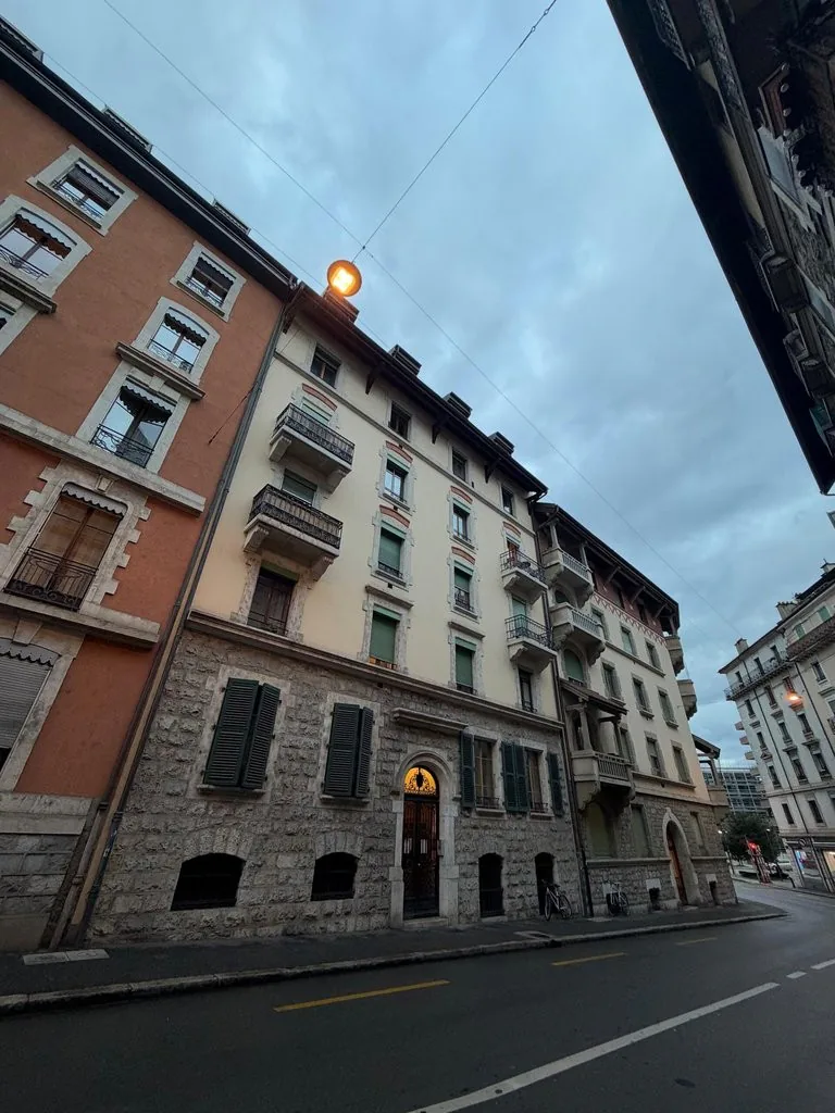 Charmantes Apartment in der Nähe von Eaux-Vives
