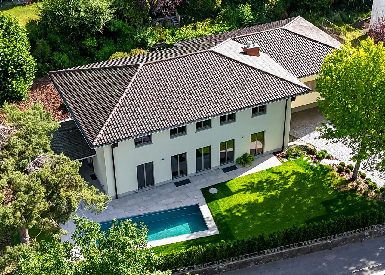 GIOIELLO DI RESIDENZA ESCLUSIVO CON STILE, ELEGANZA E PISCINA