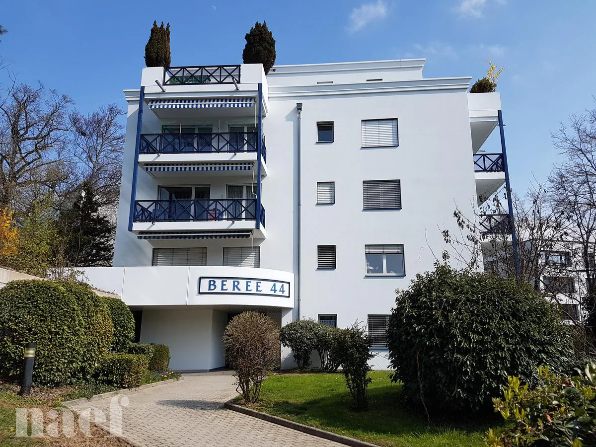 Appartement de 2 pièces au premier étage.