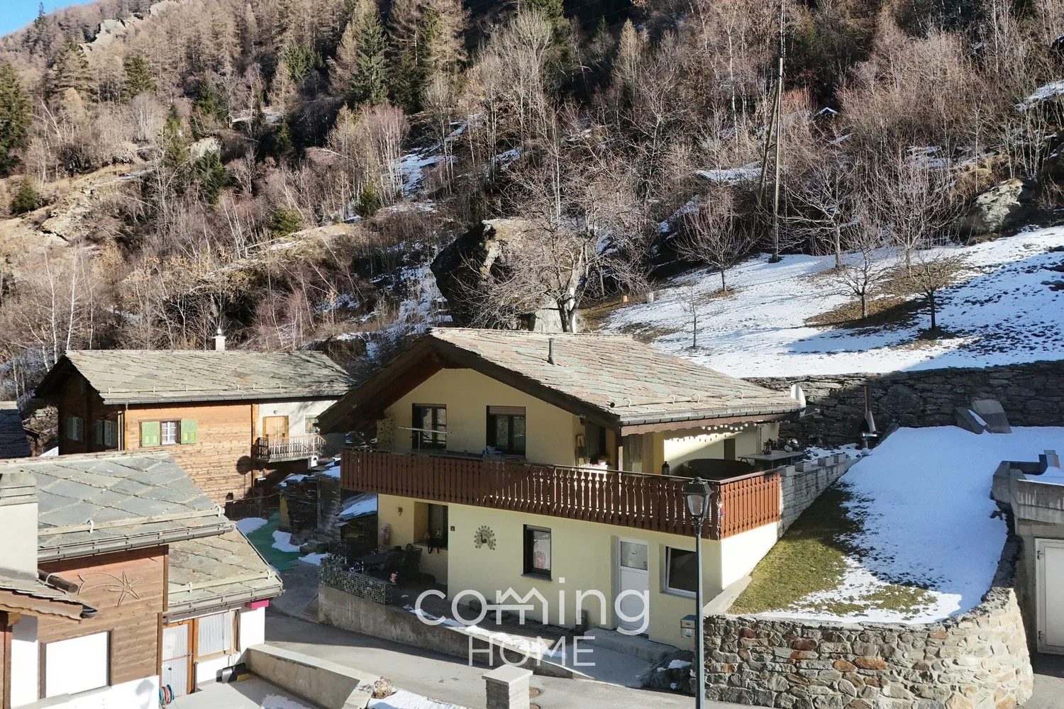 Natura, pace & vista: Casa stilosa con panorama montano a Eisten