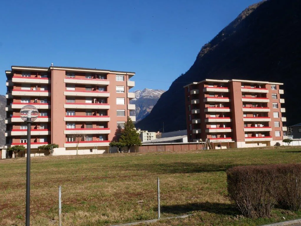 Geräumige 4.5-Zimmer-Wohnung mit Panoramablick in Biasca