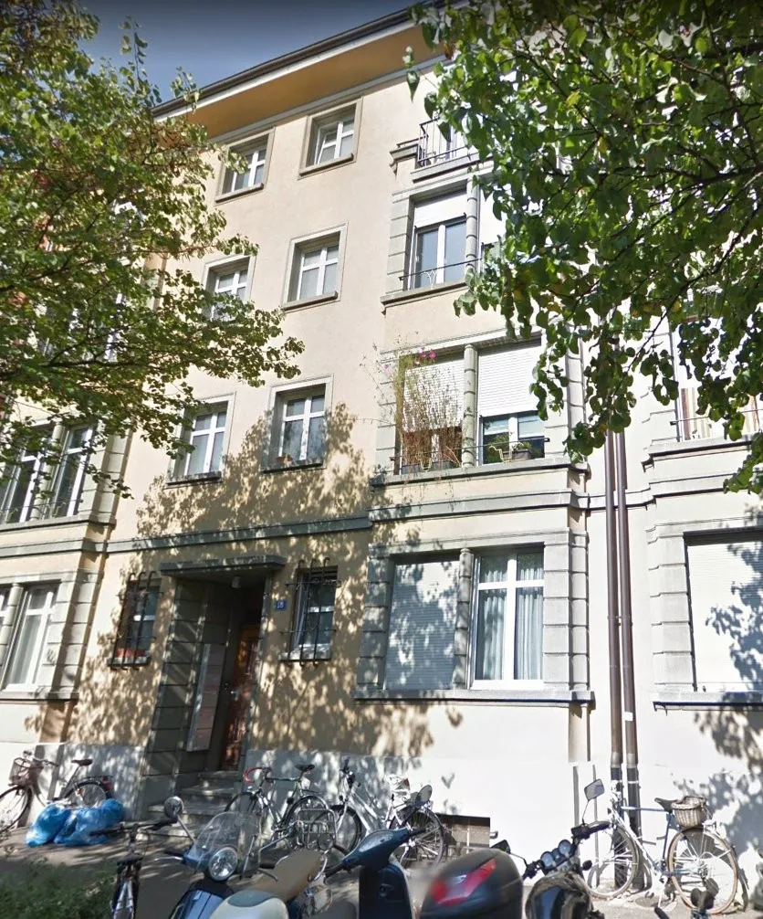 Charmant appartement 2 pièces dans un immeuble ancien en centre-ville