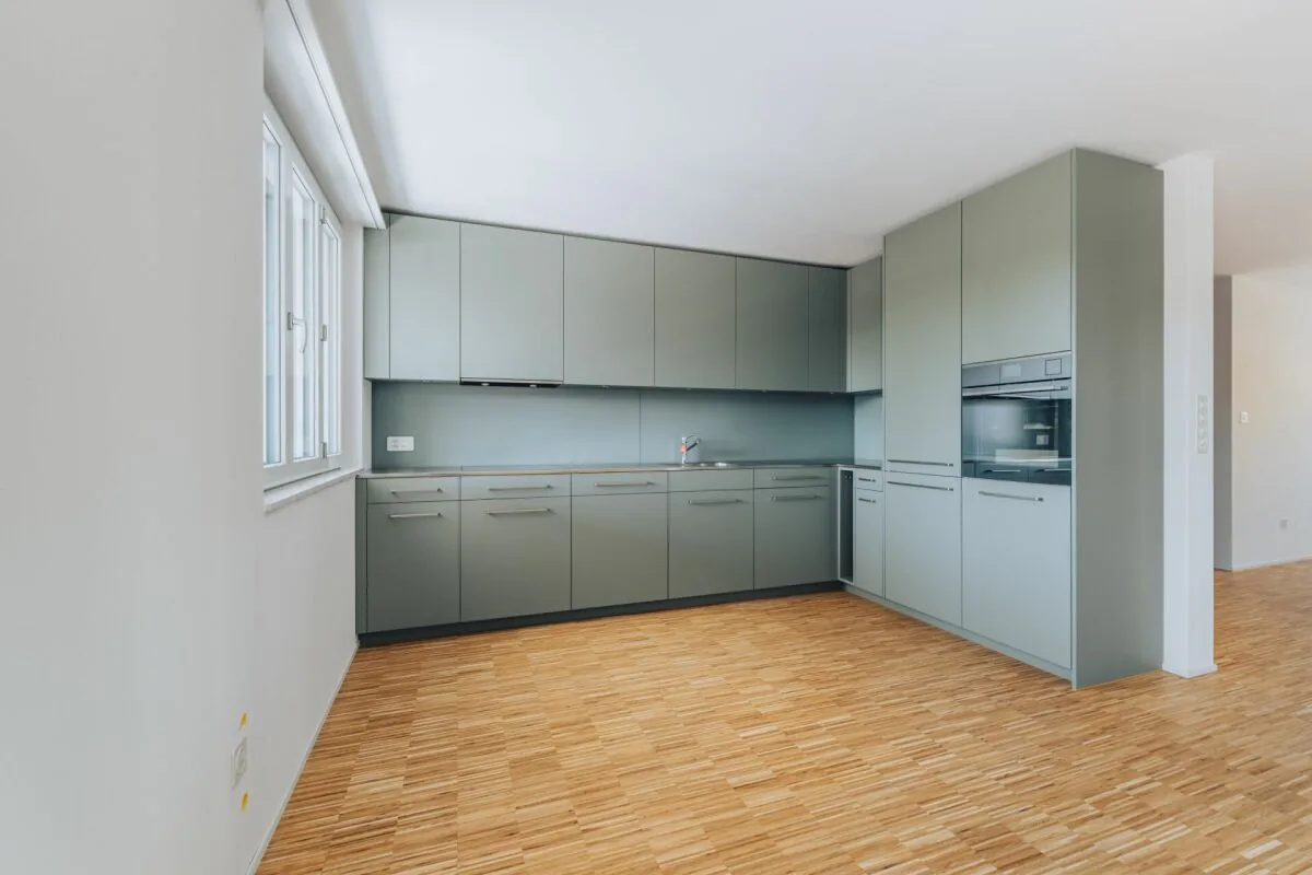 First-time occupancy after complete renovation: 3.5-room apartment (90m2) with many extras