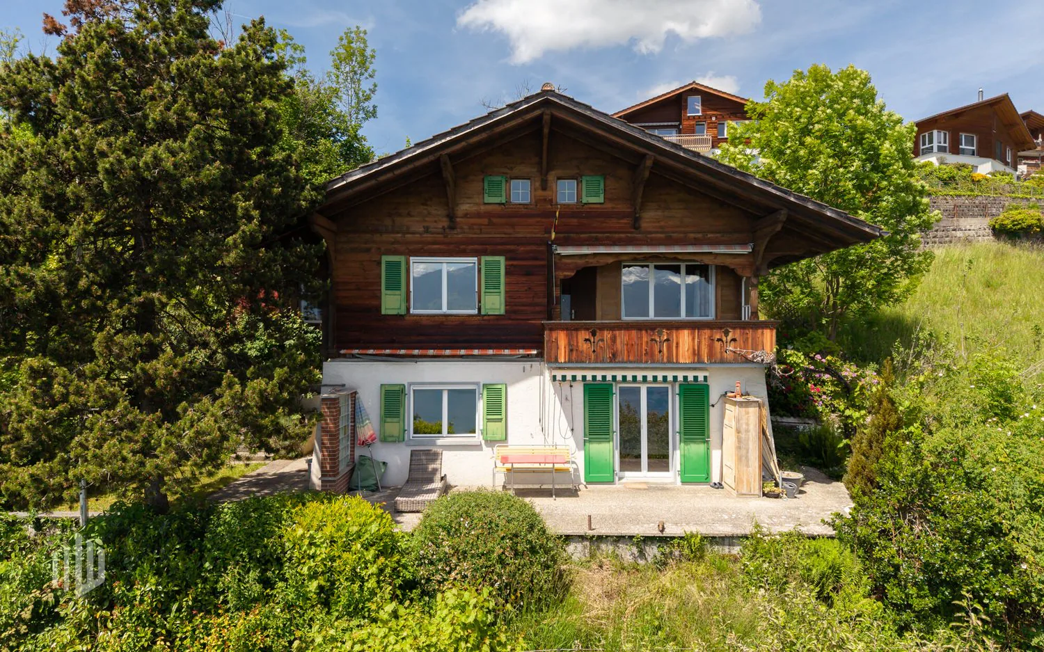 ImmoWyss - Chalet 2 famiglie con vista lago e montagna di infinita bellezza