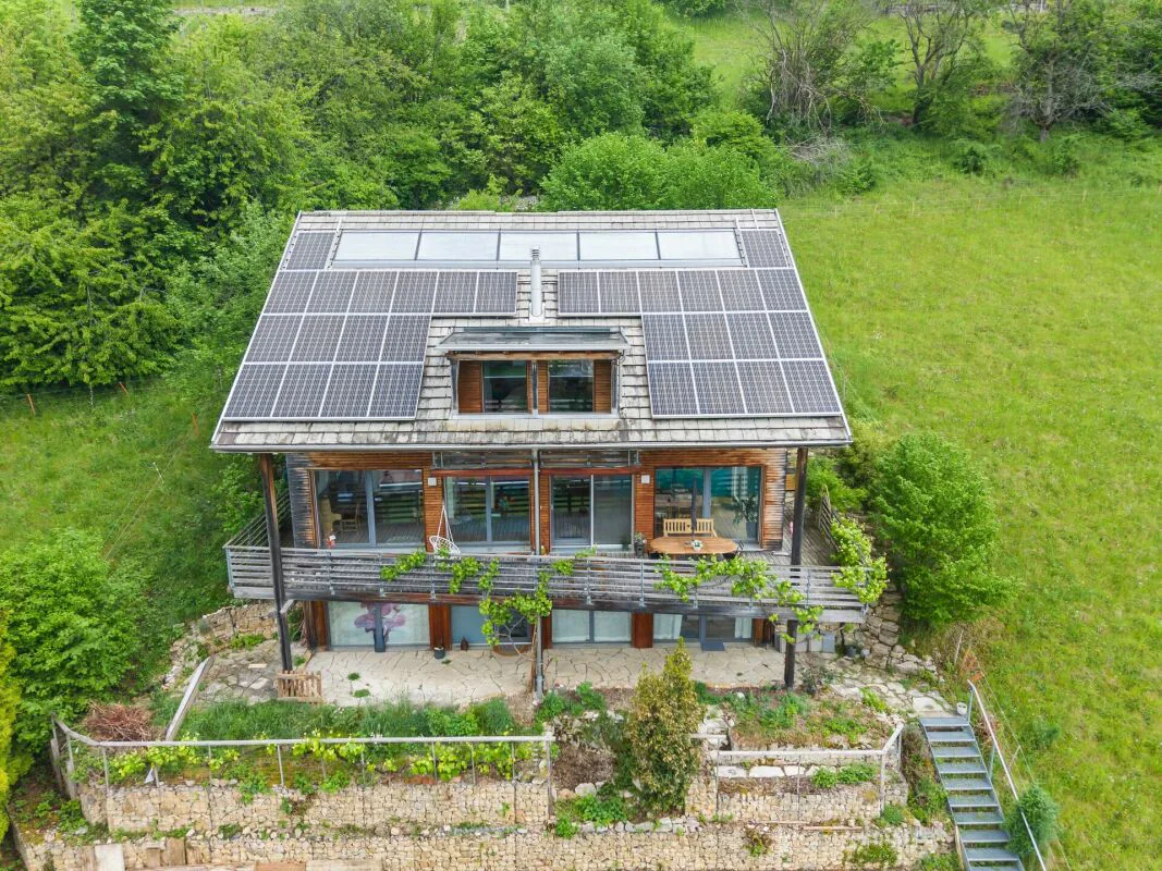 Esclusiva posizione a sud: Casa unifamiliare indipendente con panorama e privacy