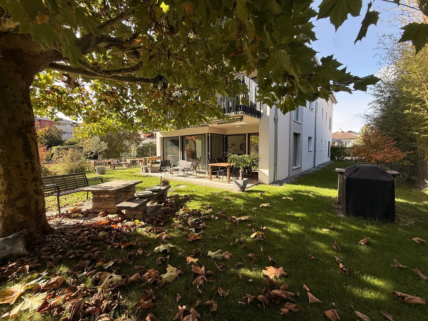 Habitation élégante avec jardin spacieux - un chez-soi pour se sentir bien