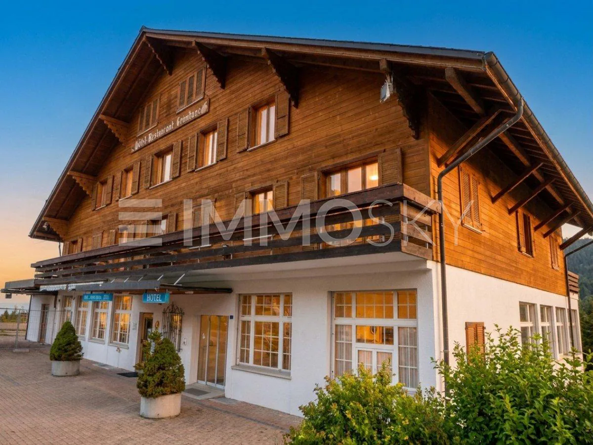 Antico hotel di fama da reinventare