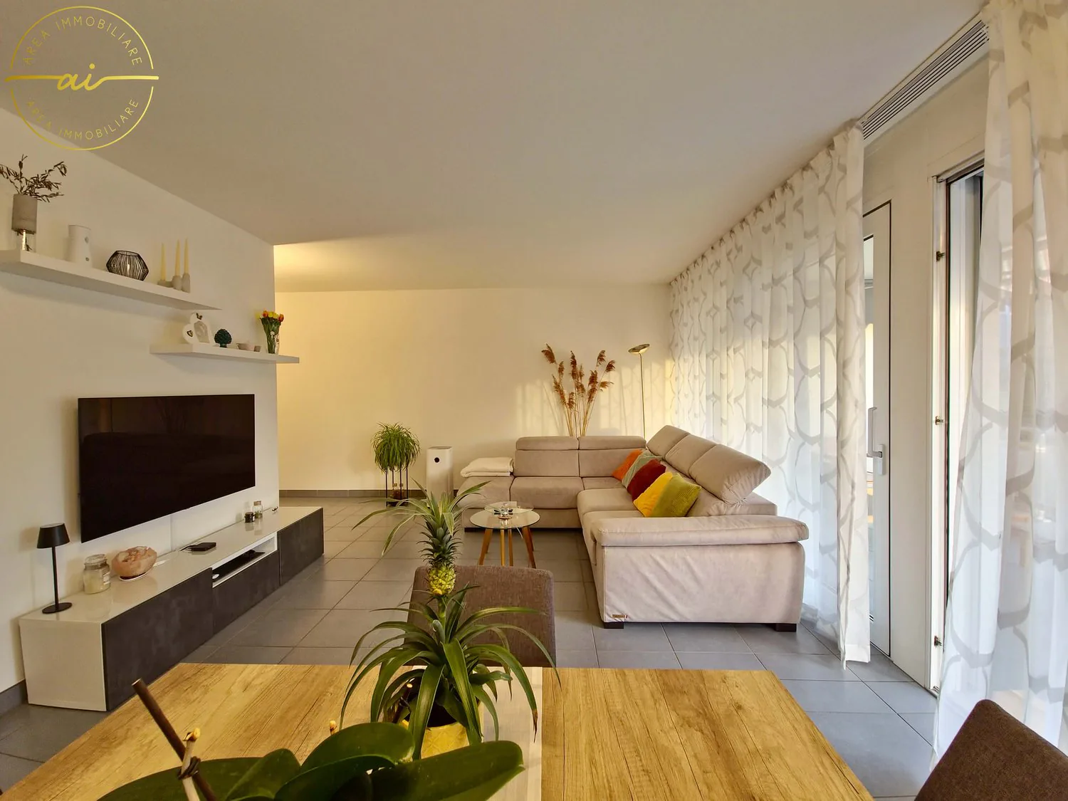 BRIGHT 3.5-ROOM APARTMENT WITH OPEN VIEW IN PREGASSONA
