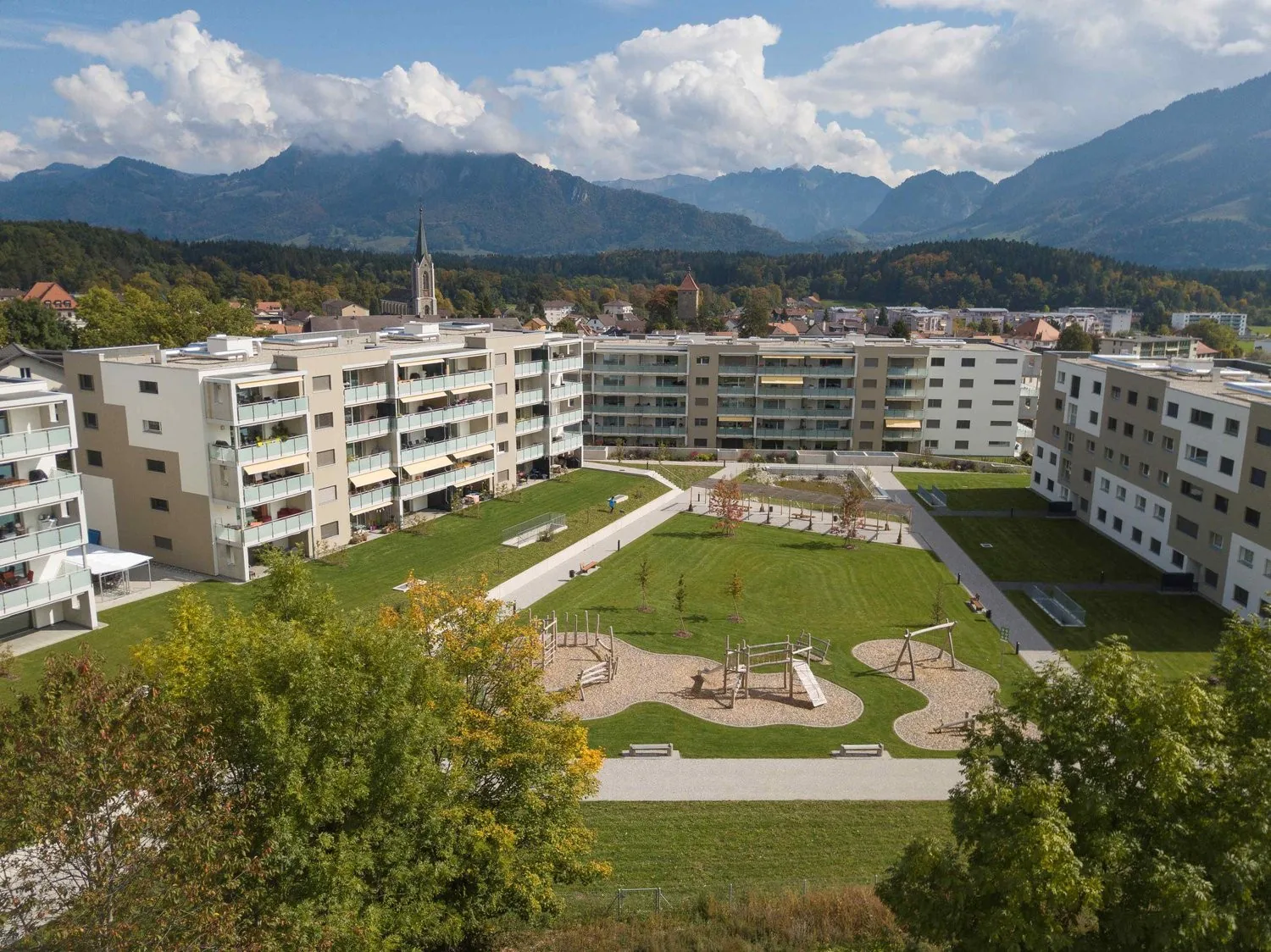 Wohnung 2.5 Zimmer im Erdgeschoss in La Tour-de-Trême!