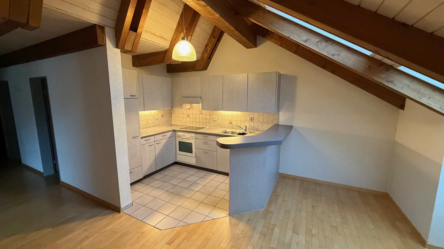 Cozy Maisonette Attic Apartment with Swedish Stove
