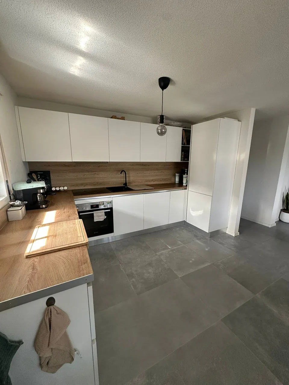 Grande appartamento di 3.5 locali con balcone di 10m2 e posto auto