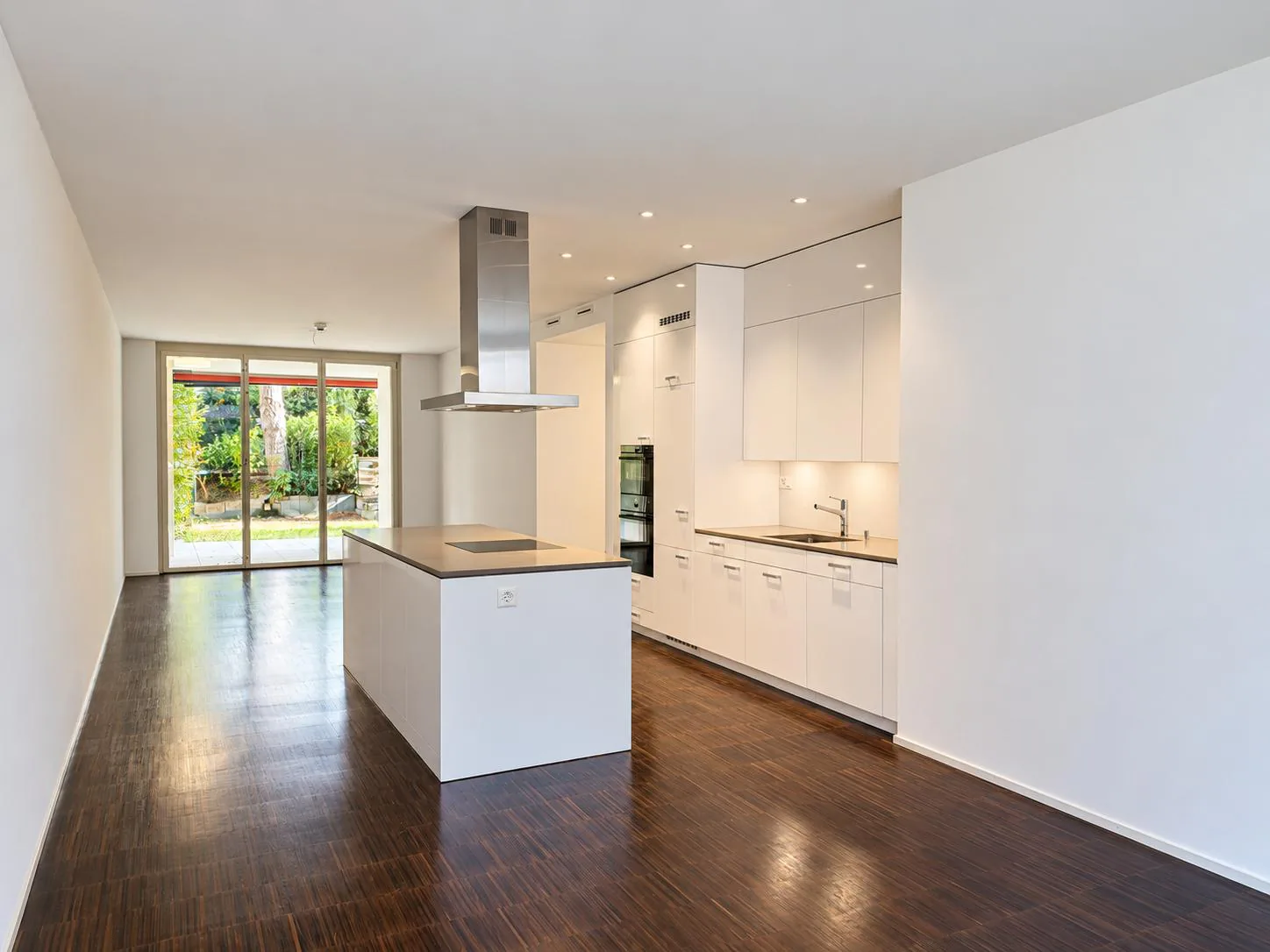 Spacious 3.5-room apartment with high-quality finishes in Kloten