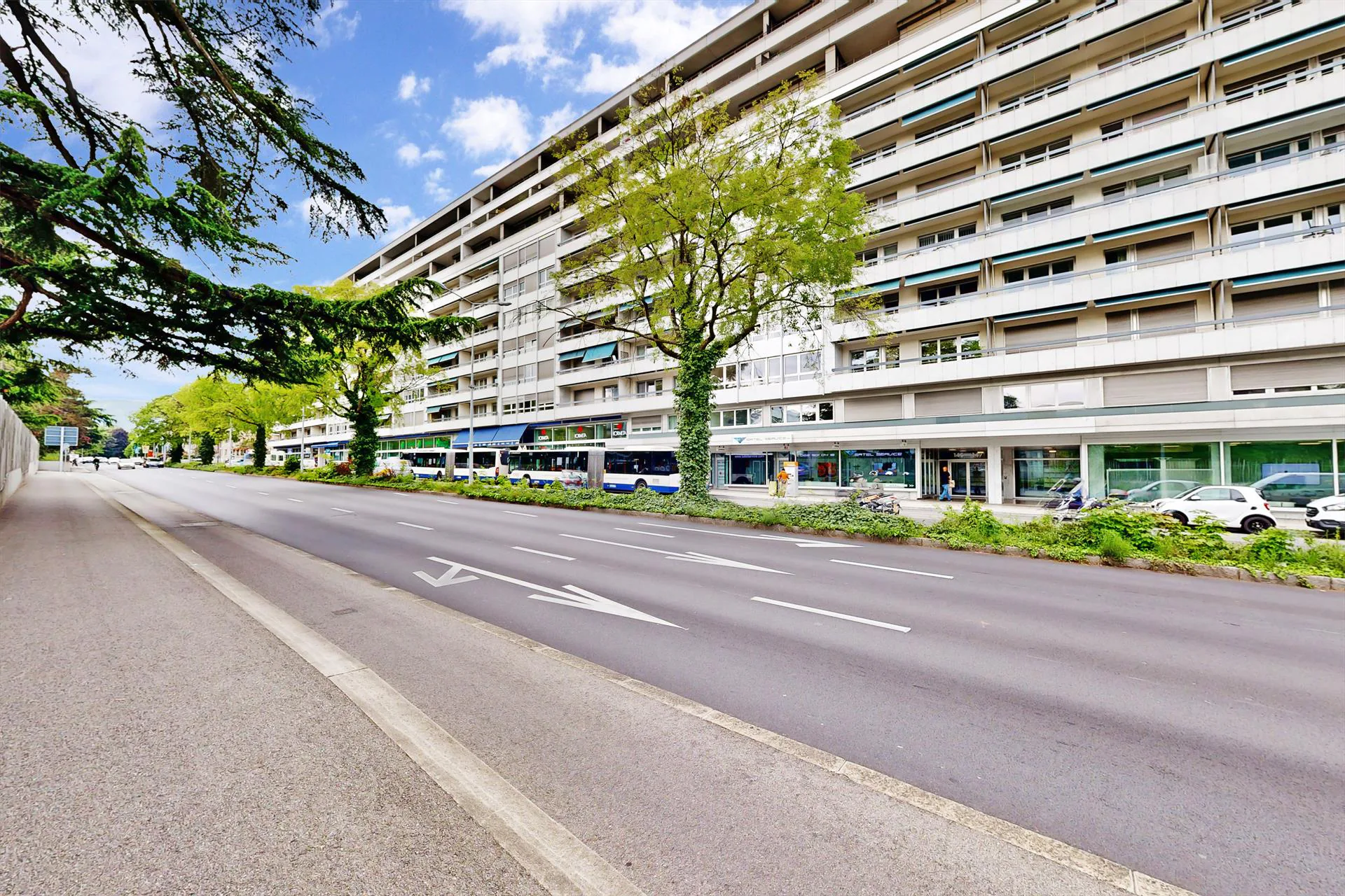 Helles Appartement mit Blick auf den Genfersee!