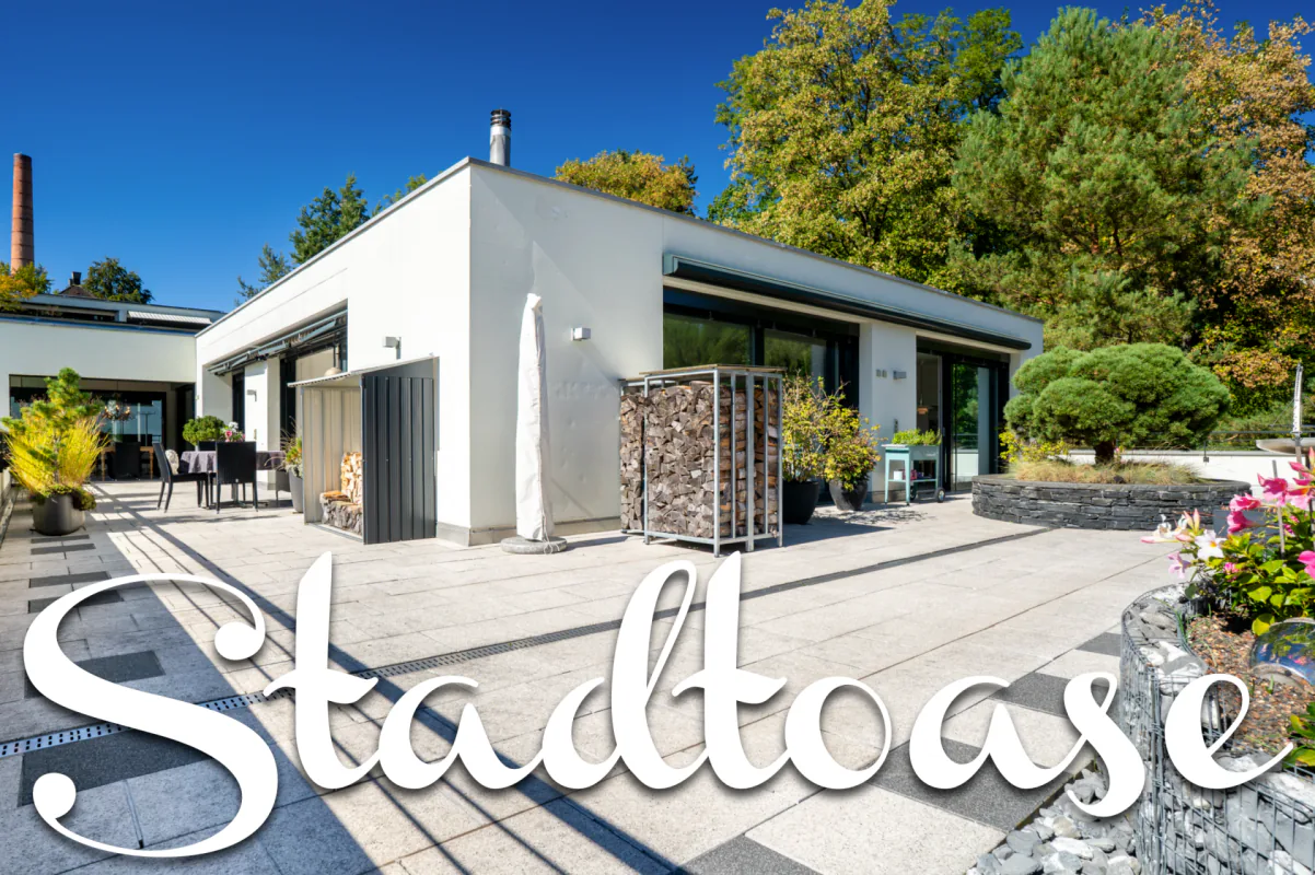 Urban 4.5 room attic apartment with 169 m² terrace area