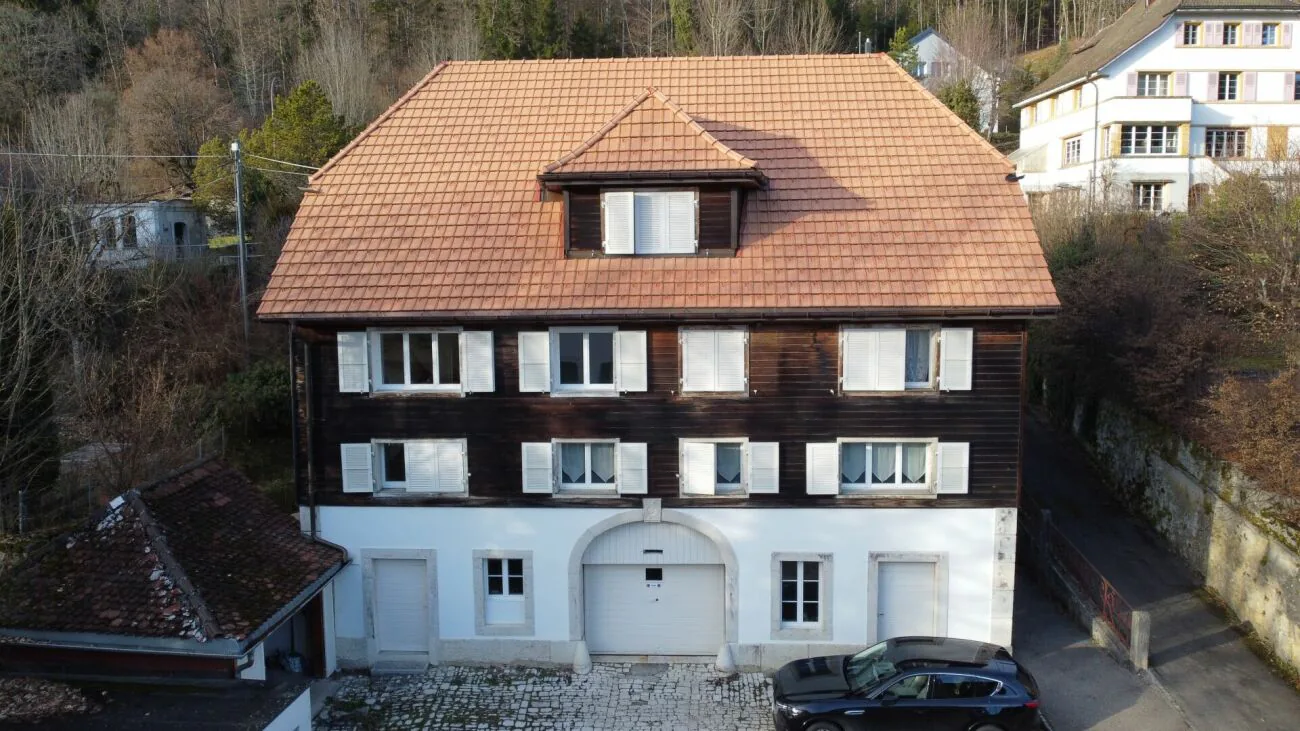 St-Imier, edificio di 6 appartamenti - 5,79% di rendimento