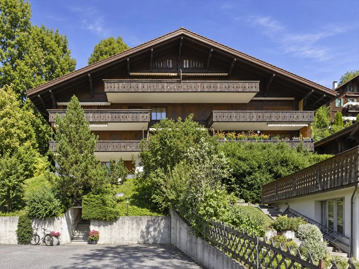 Charmantes Appartement im Zentrum von Gstaad - Tal- & Palastblick