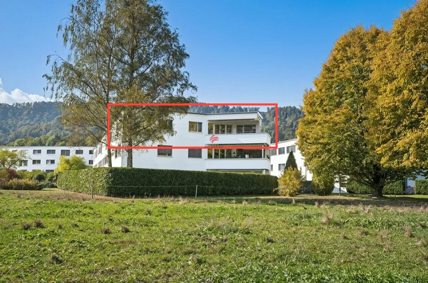 Apartment with unobstructed view of the Sihl