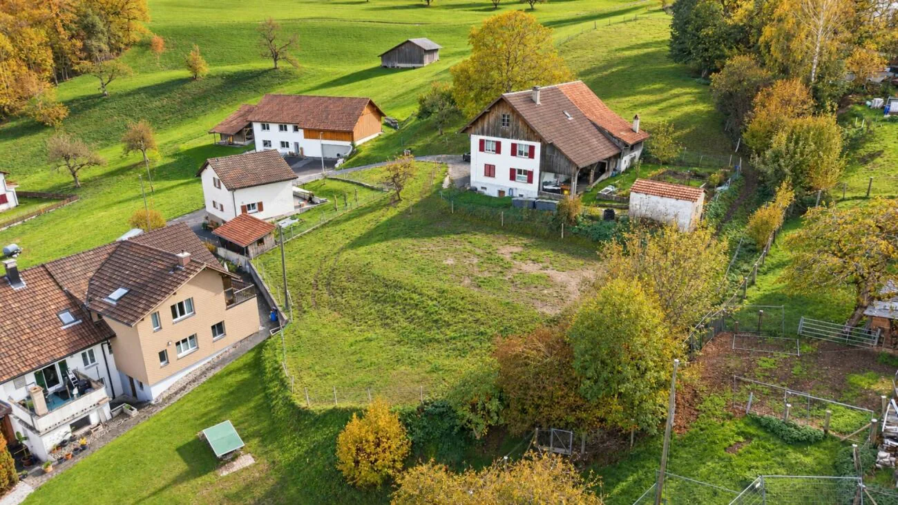 Terreno edificabile soleggiato con vista lontana - 840 m² in posizione elevata a Matzendorf