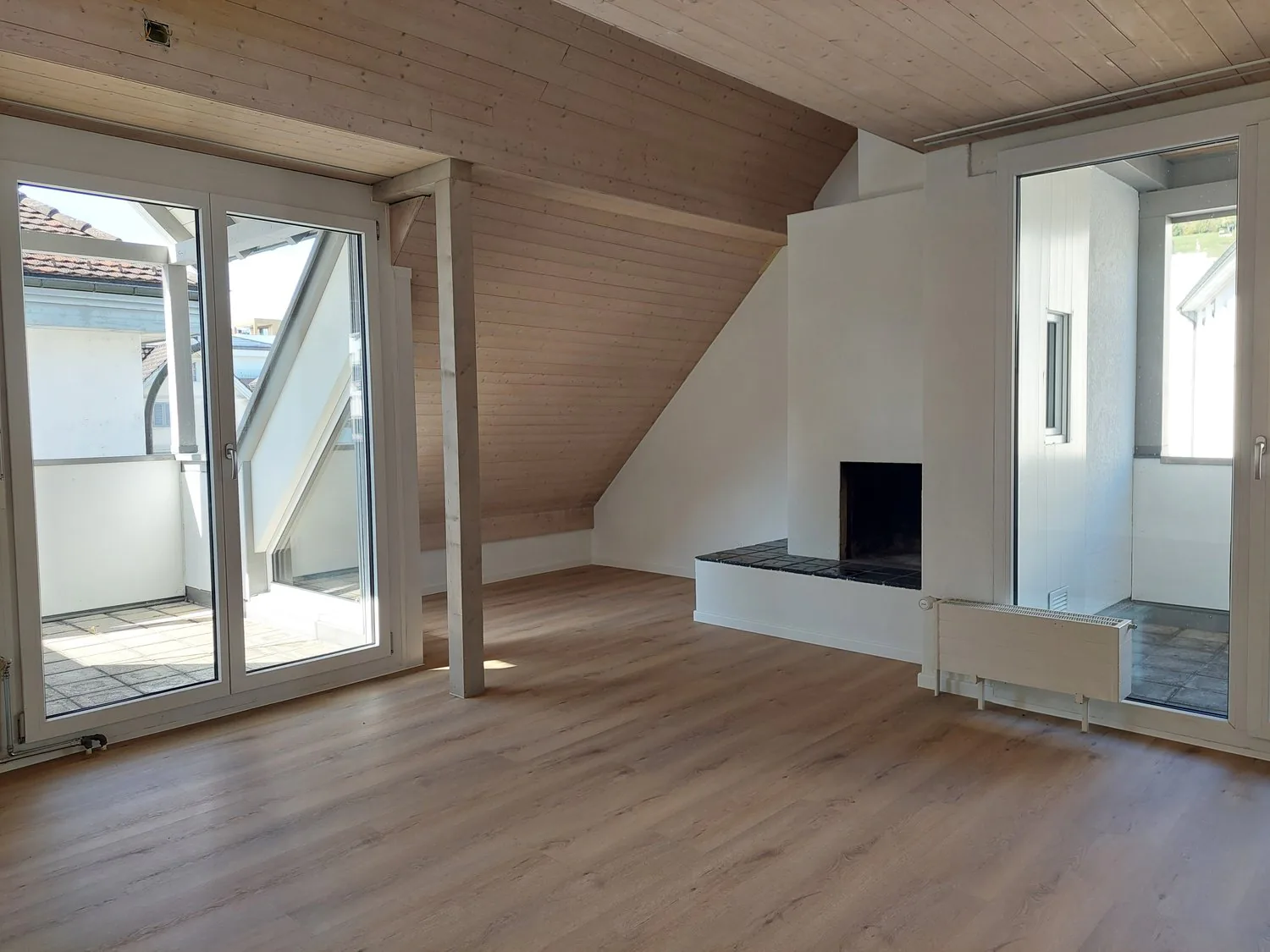 Grosszügige Maisonettewohnung mit Galerie im Herzen von Eschenbach