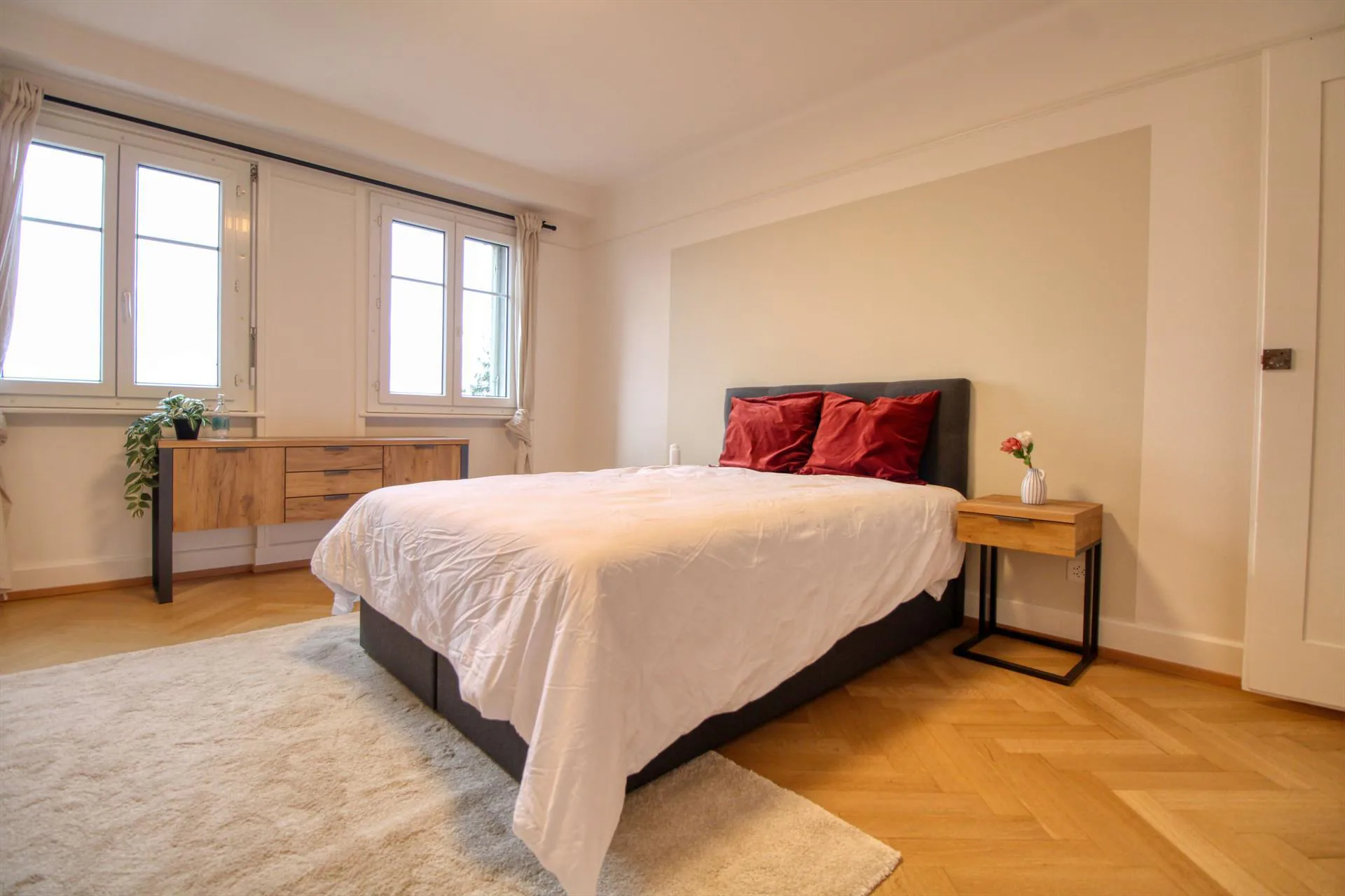 A Modern Coliving Apartment at Avenue de France in Lausanne
