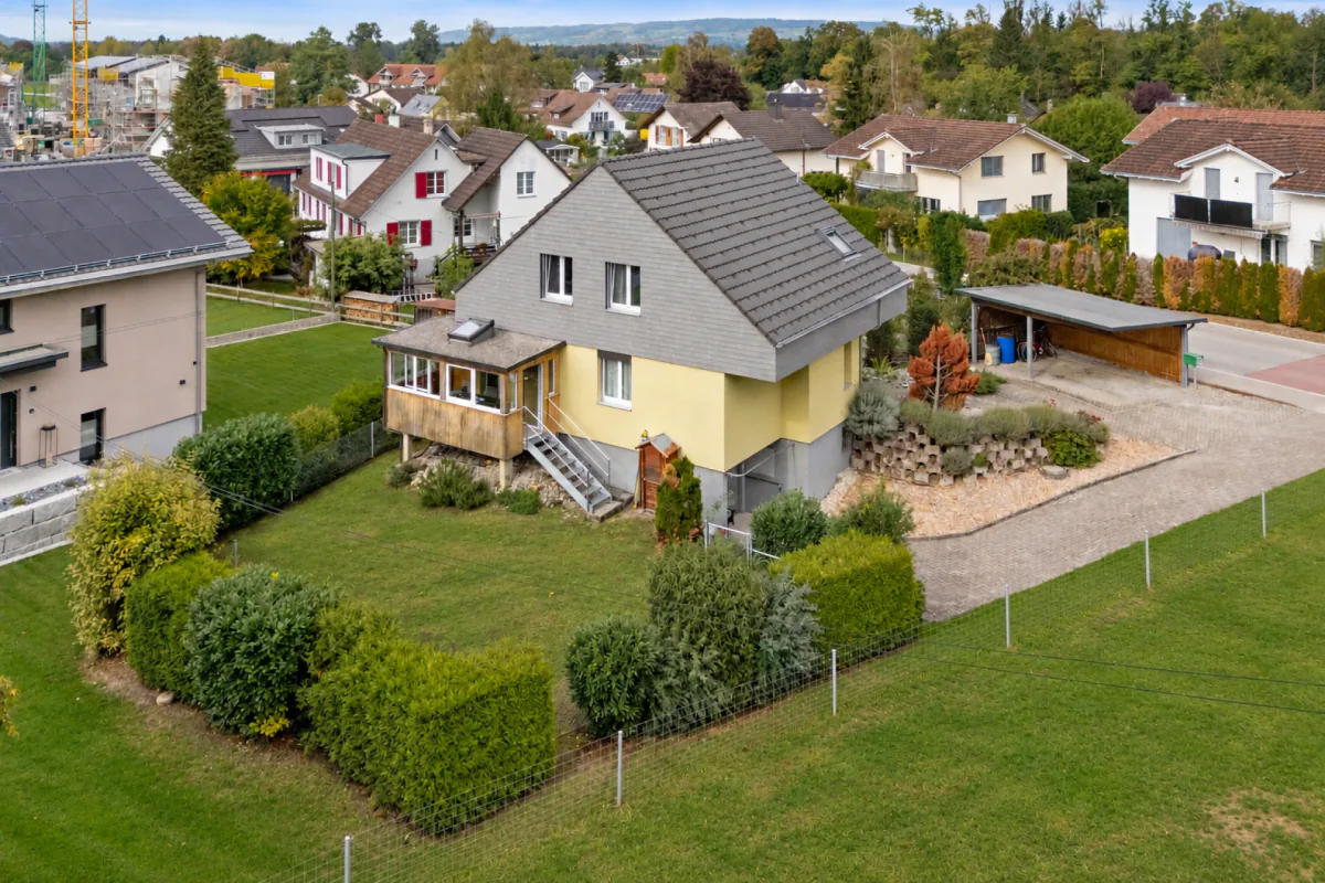 Modernized, detached single-family house in Schönenberg an der Thur