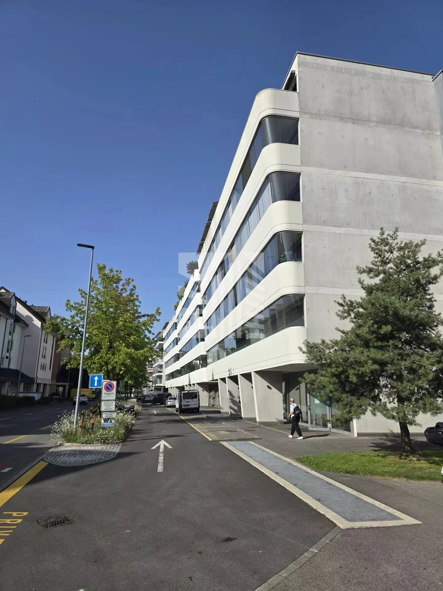 High-end premises on the ground floor