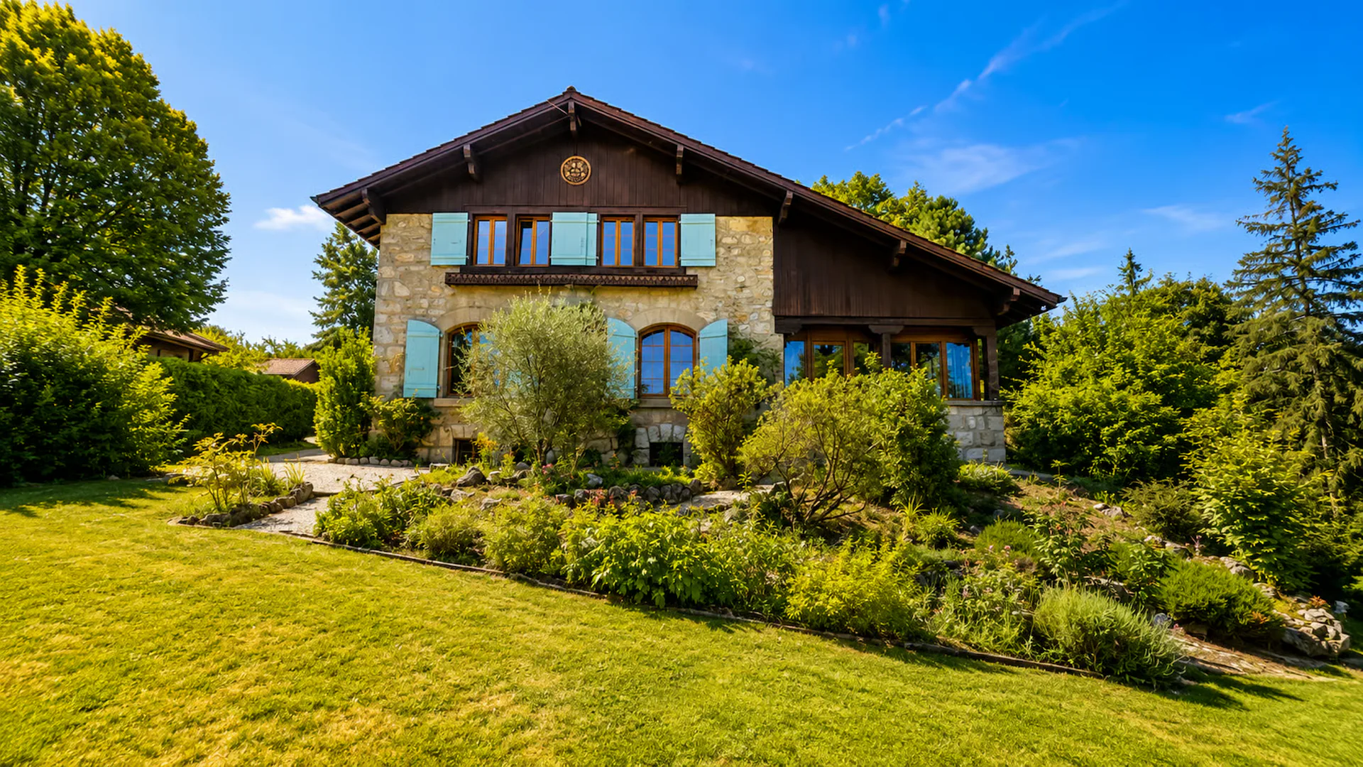 Einzeln stehendes Charakterhaus - Freiblick auf den Salève, großes Volumen und großes Potenzial für Umbauten.