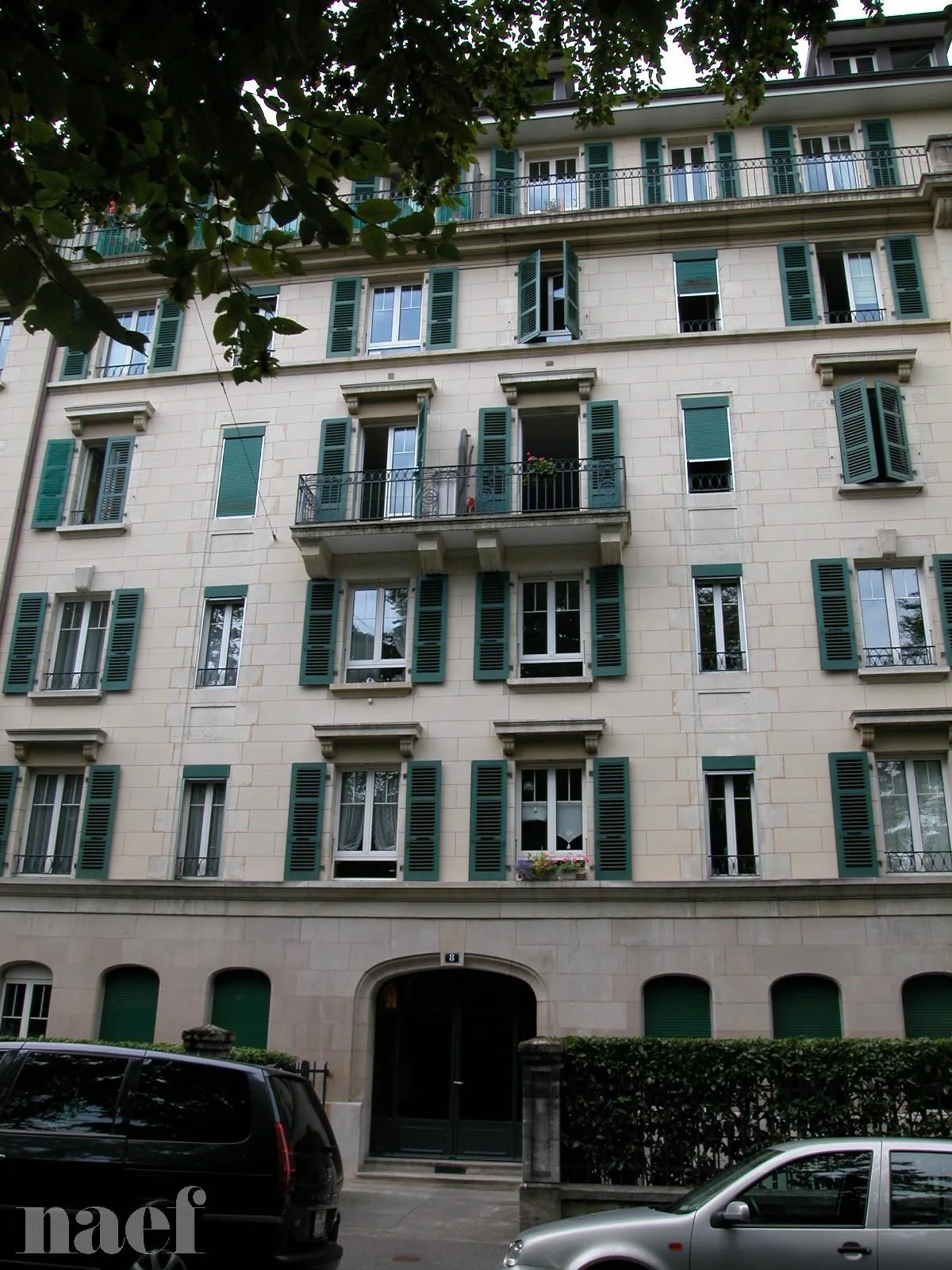 Prachtvolle Wohnung mit Garten am Fuße des Bertrand-Parks
