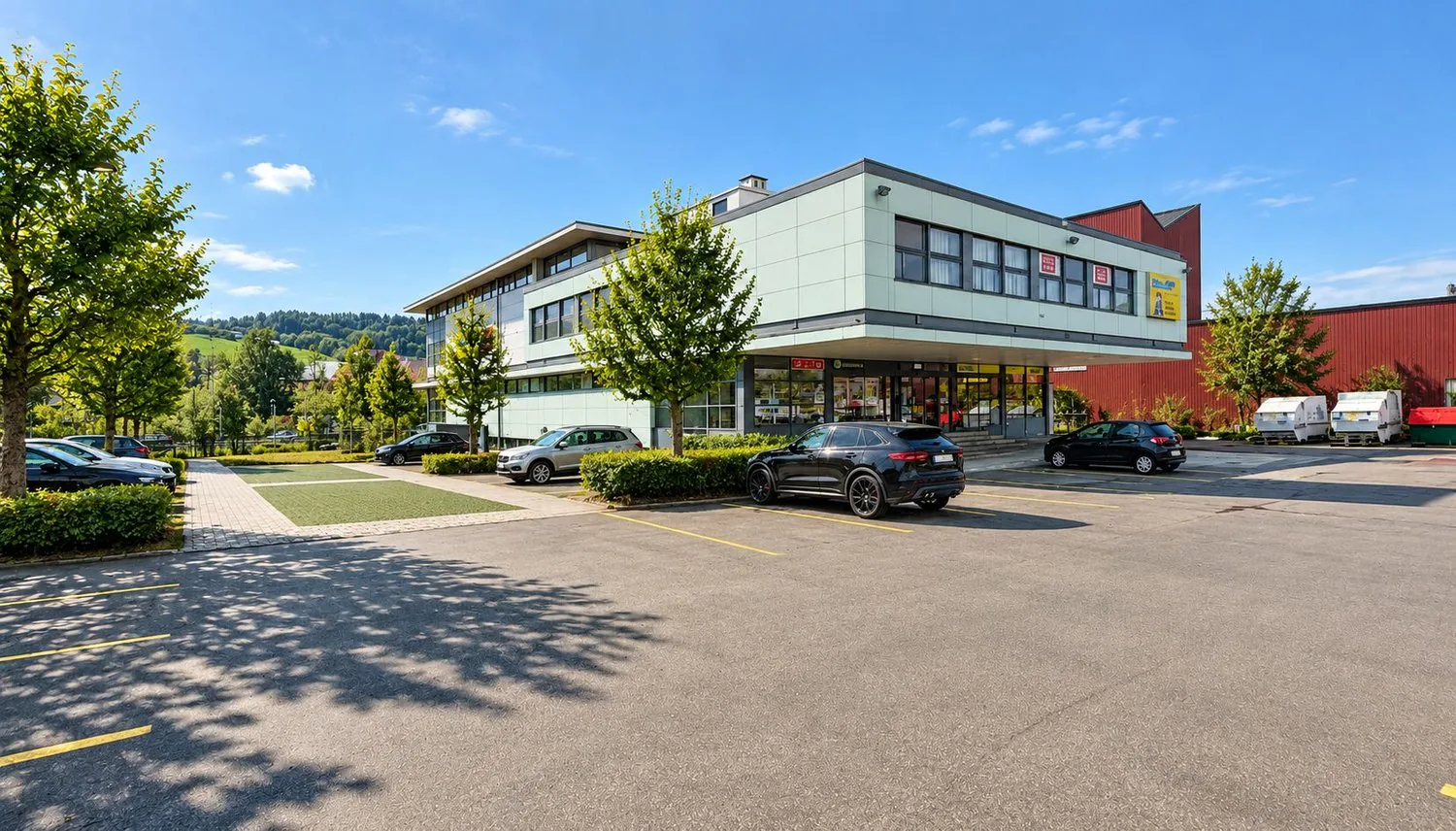 Superficie de vente attractive dans un quartier passionnant