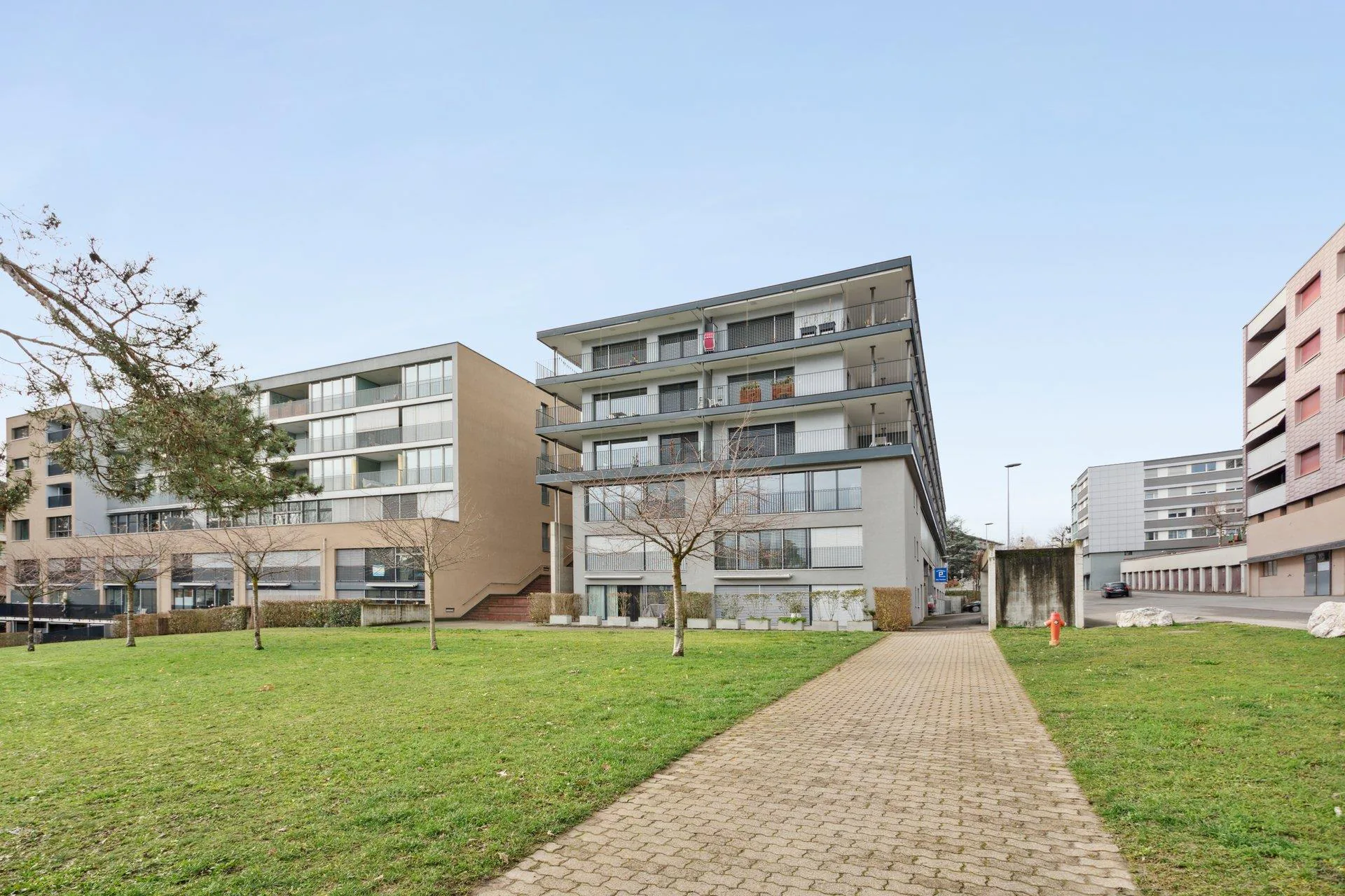 Ein modernes Apartment, in dem es an nichts fehlt