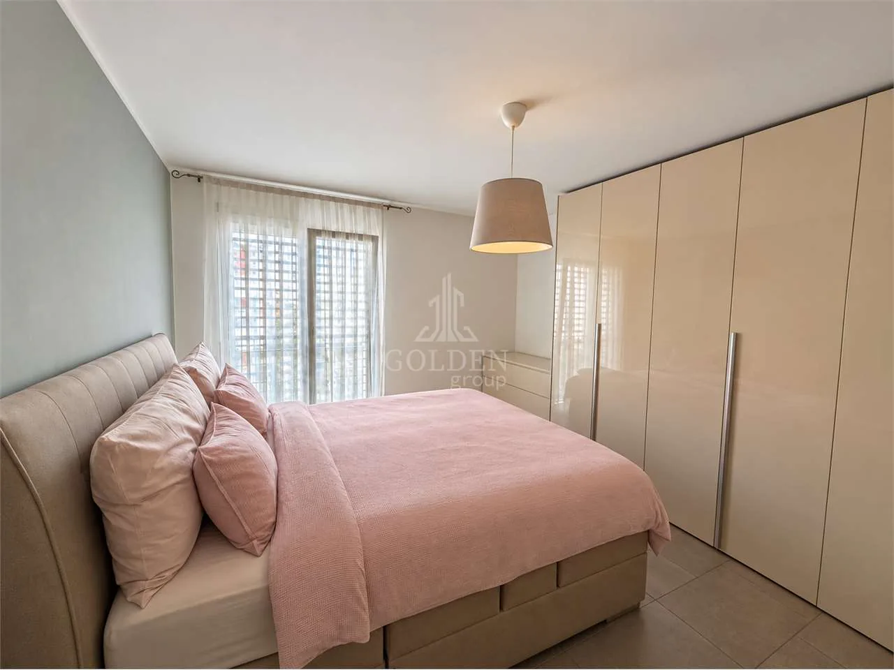 Pregassona: 4.5 rooms with large balcony and three bedrooms