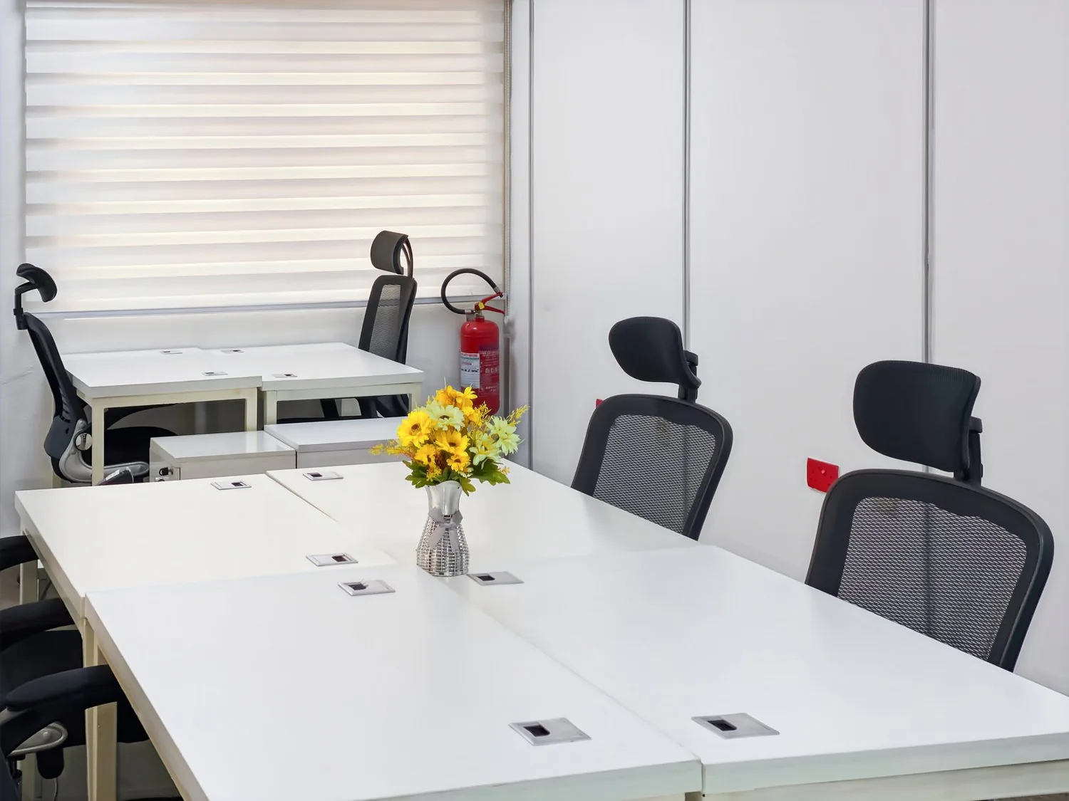 Private office for 30 at Regus Main Station