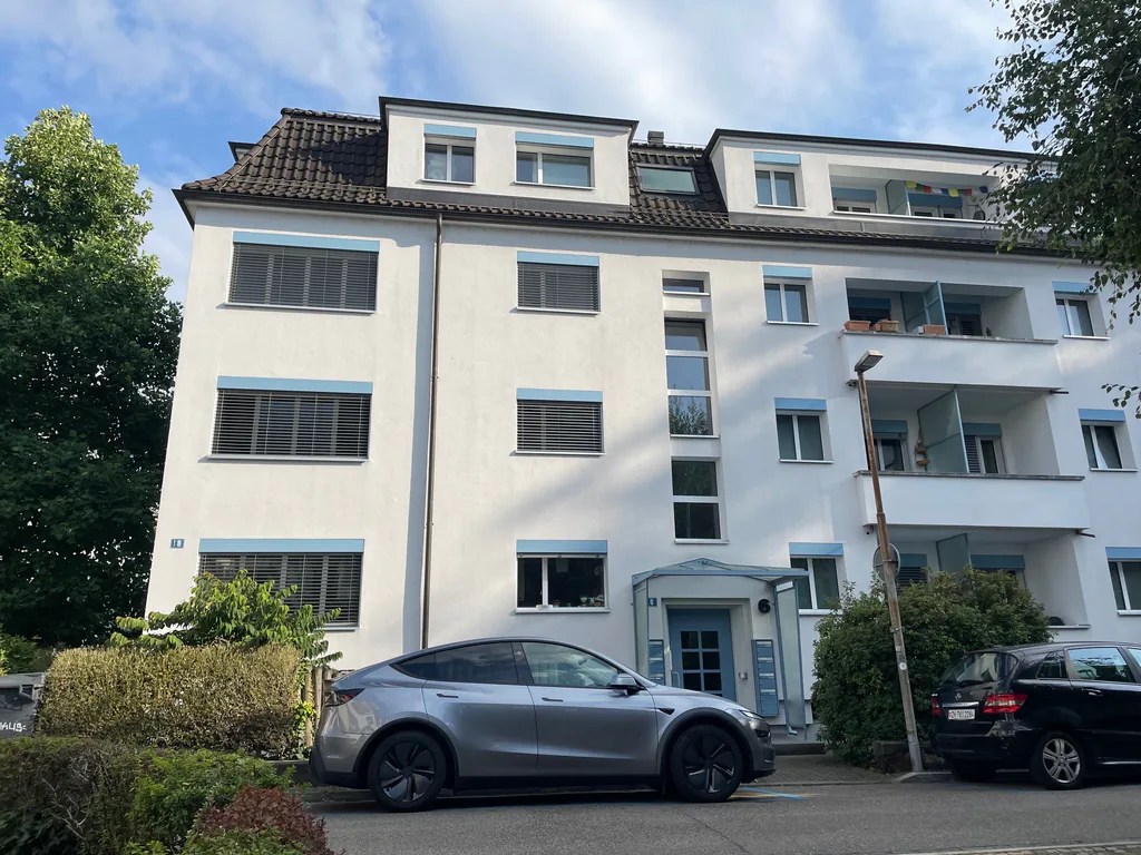 Zu vermieten mitten in der City, nähe Stadelhofen