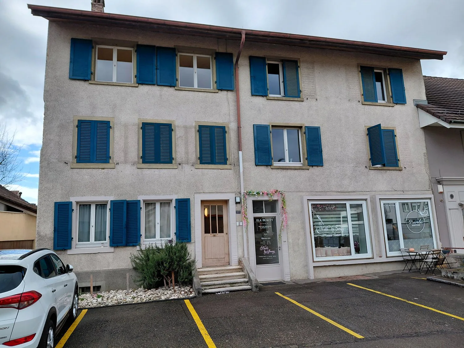 Incantevole casa storica multifamiliare a Pratteln