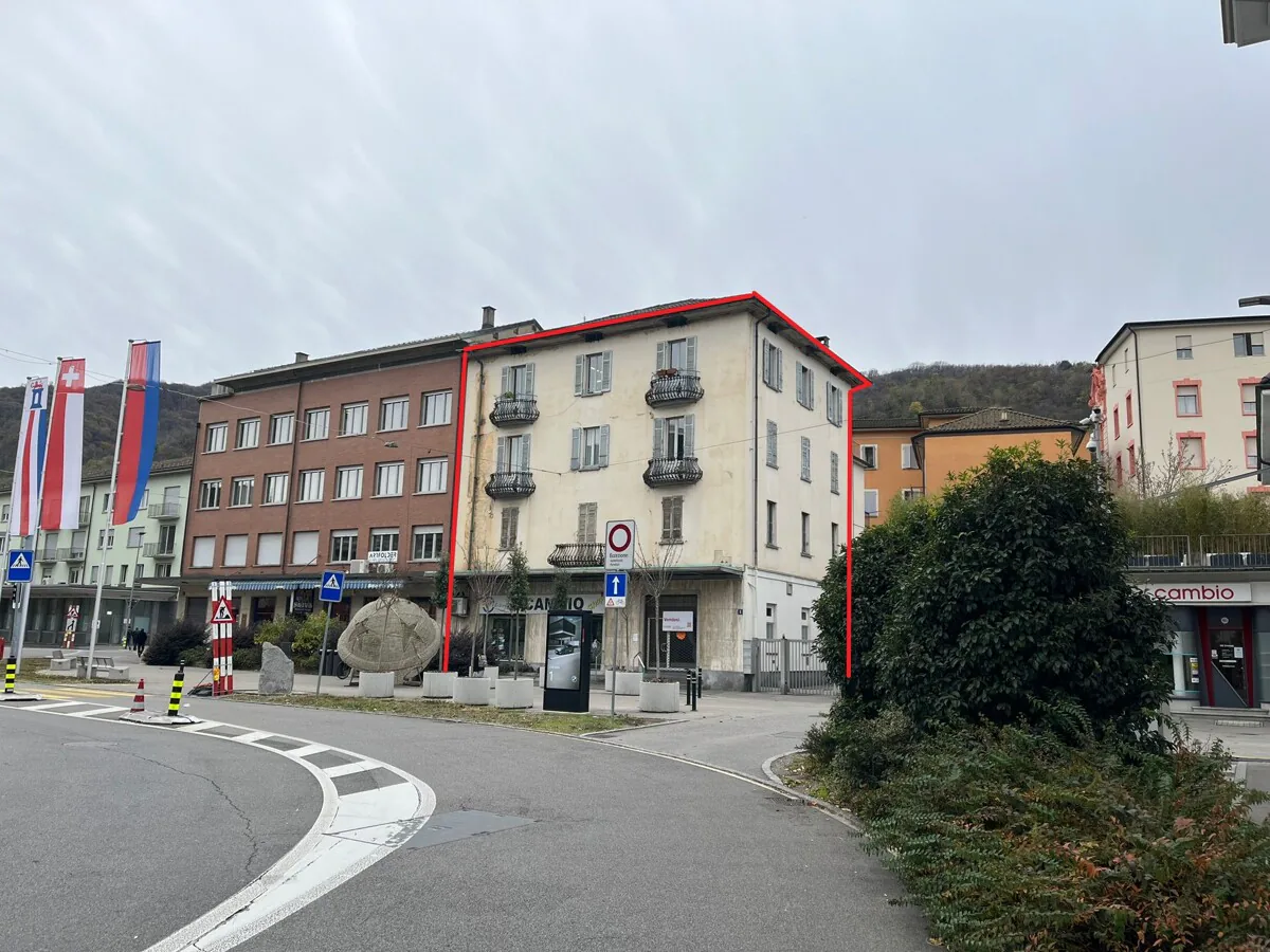 CHIASSO UN IMMEUBLE QUI OFFRE PLUS QUE CE QUE L'ON IMAGINE