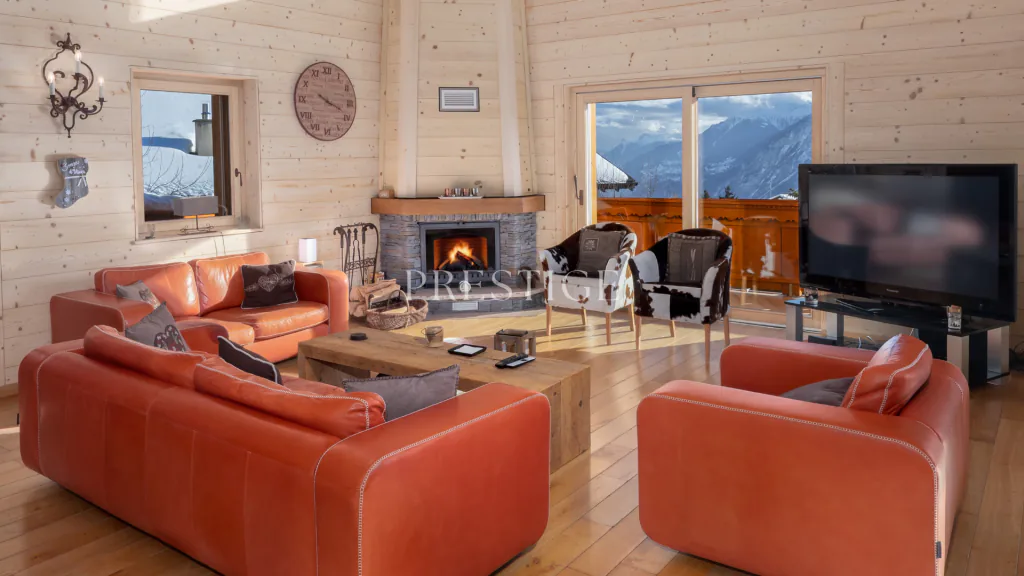 Inviting 5.5-room apartment just a few steps from the center of Crans-Montana