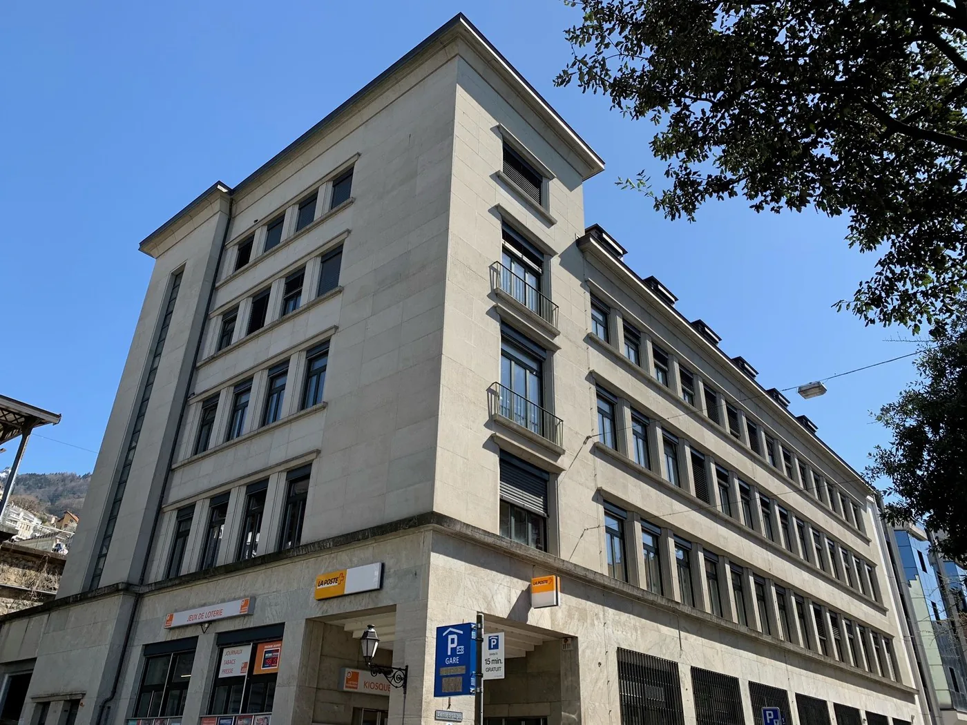 Locale di 23 m2 in affitto, a due minuti a piedi dalla stazione di Montreux