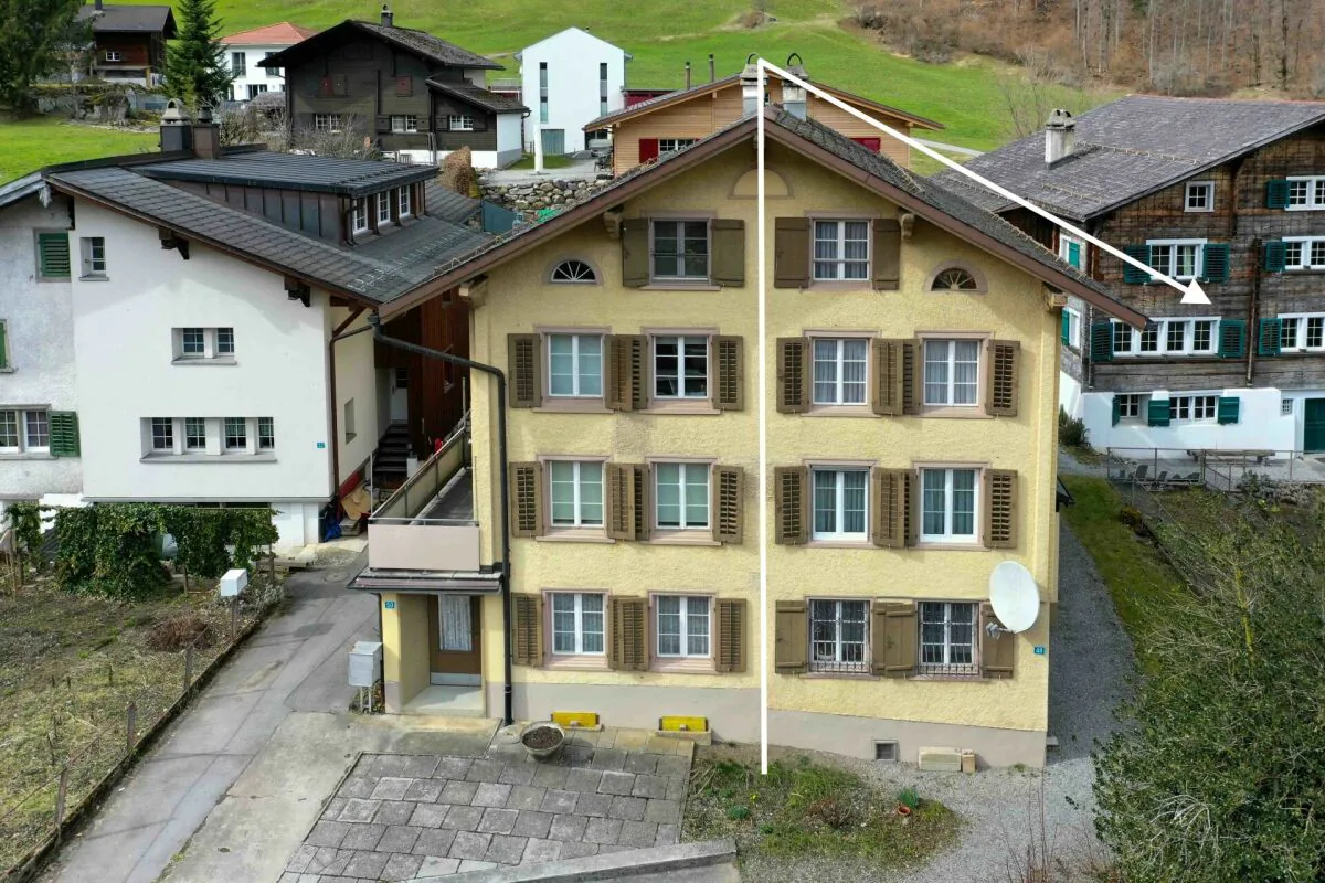 6.5-Room Semi-Detached House in Nidfurn GL