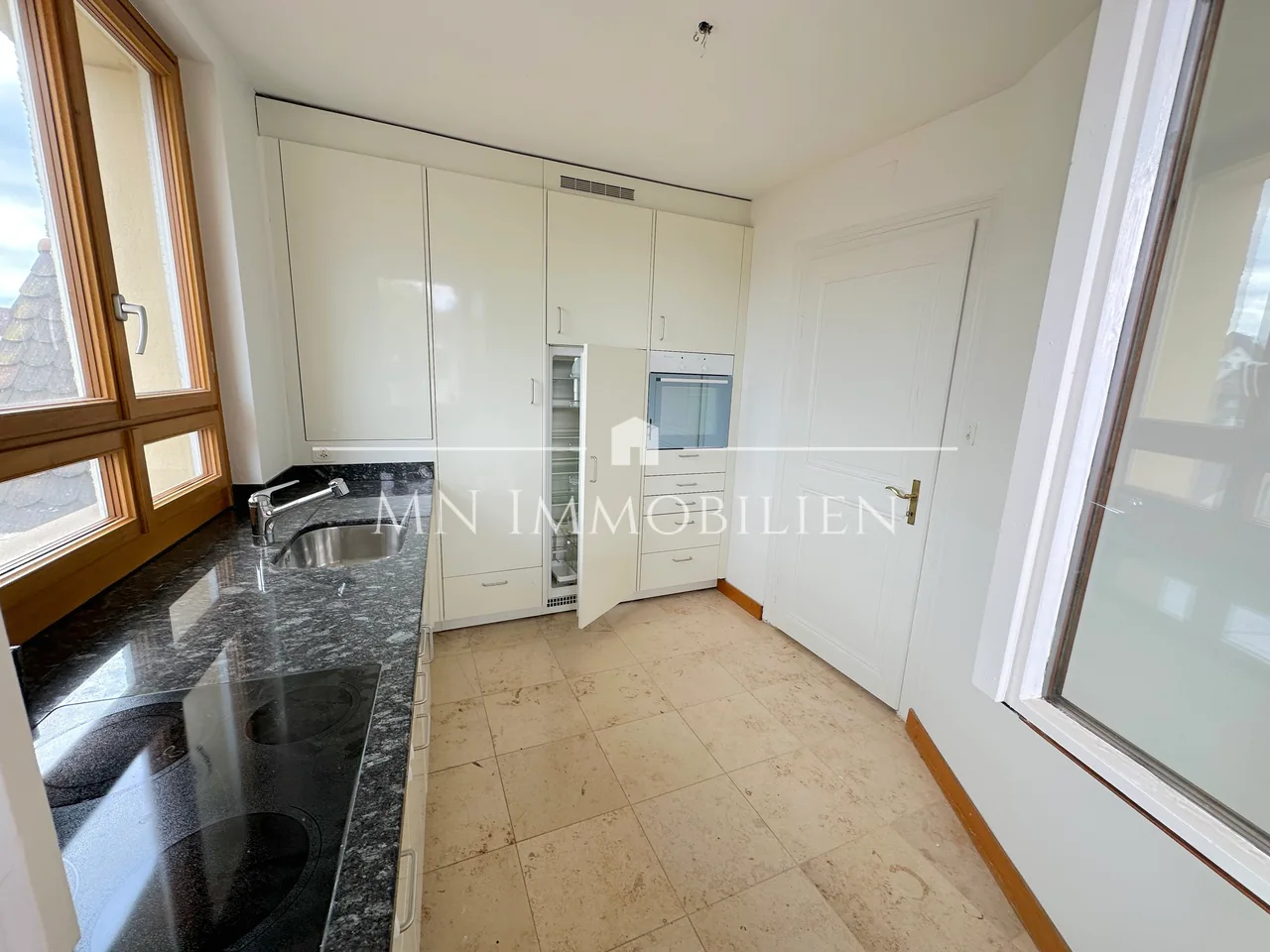 Appartement 3 pièces au 2ème étage - Vivre avec le charme de la vieille ville