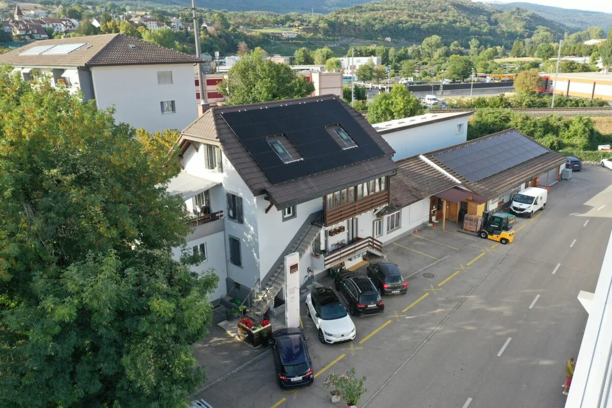 Sankt-Blaise - Großes Atelier mit Büros und Showroom an ein Haus mit 2 Wohnungen