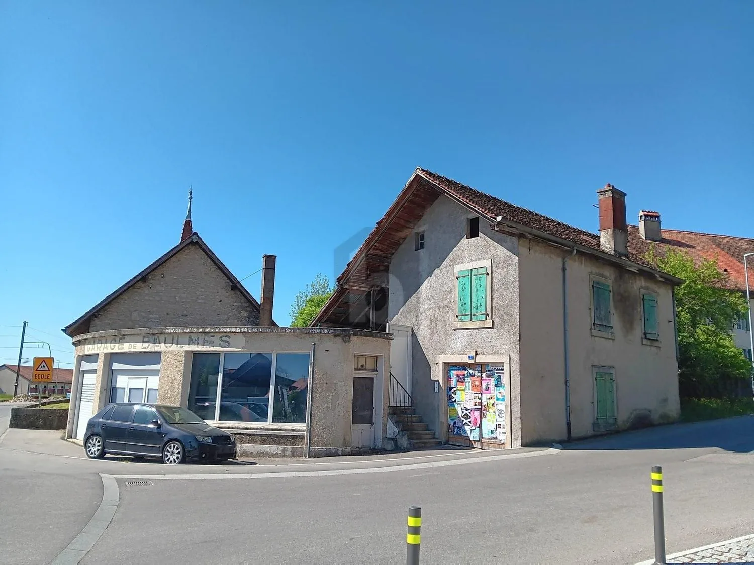 Potenzielles Mehrfamilienhaus im Dorfzentrum