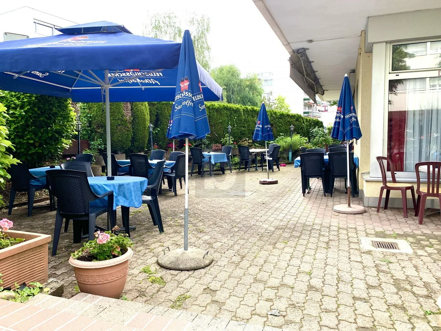 Prosperous Restaurant with Terrace and Bar