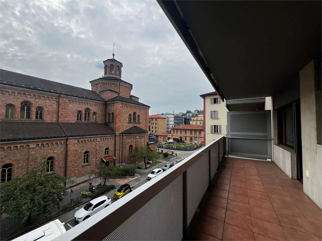 Rif. 2727 Lugano charmantes Büro zur Miete