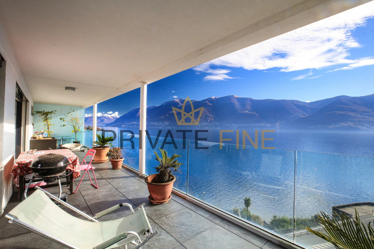 4.5 Zi.-Attikawohnung mit Seesicht und Dachterrasse (63)