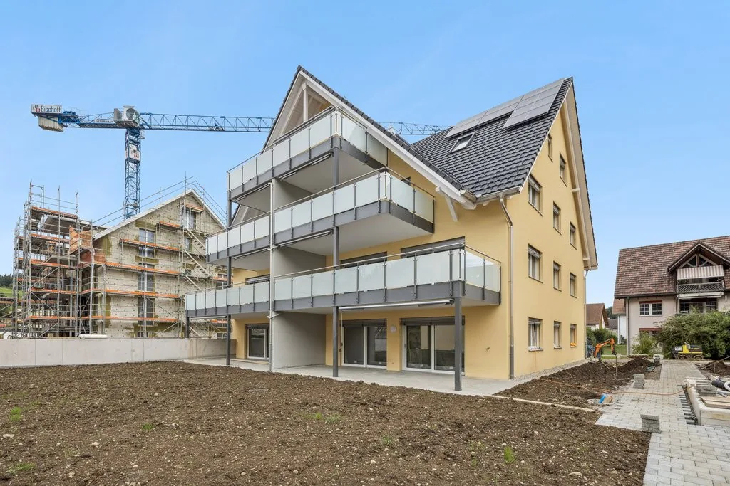 MEHR PLATZ FÜR IHR HOBBY ODER LAGER IN BAUMA