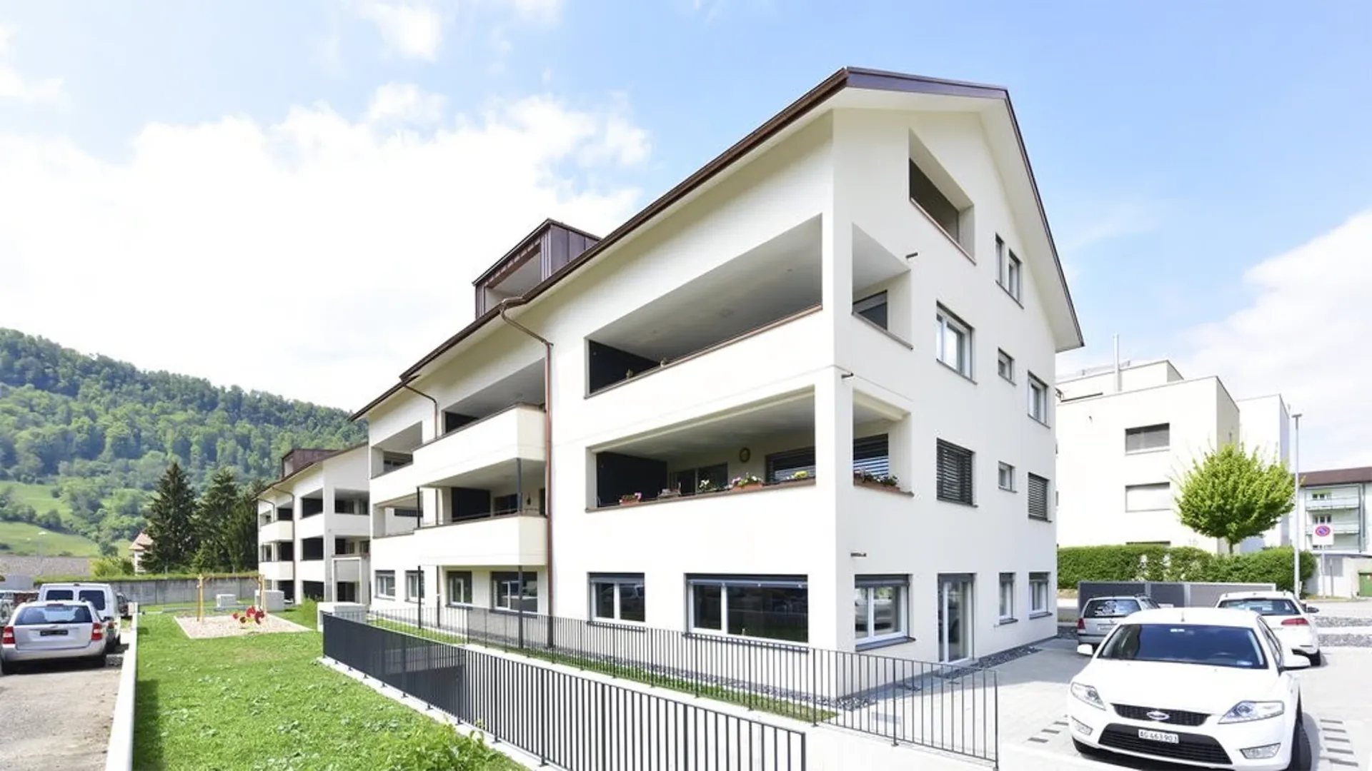 GROSSER BASTELRAUM ZU VERMIETEN IN AARBURG