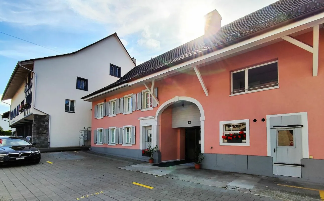 3 1/2 Zimmer-Wohnung im 1. OG