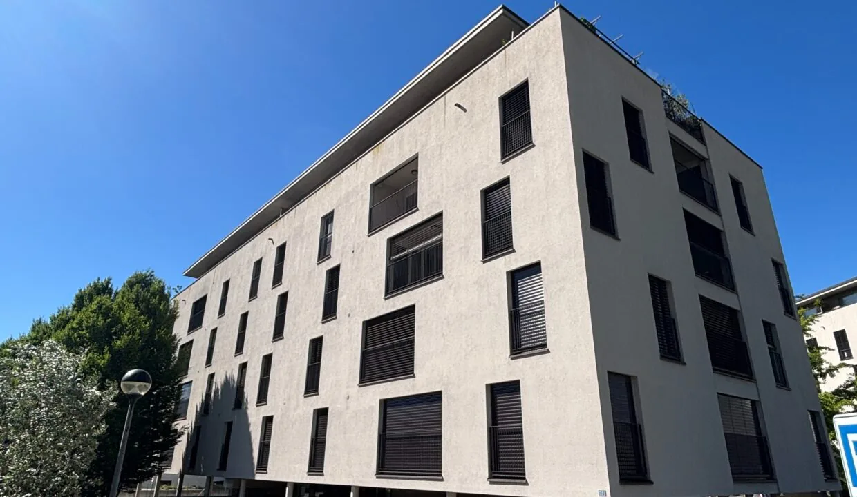 Helles Appartement mit schöner Terrasse in einer komfortablen und strategischen Lage