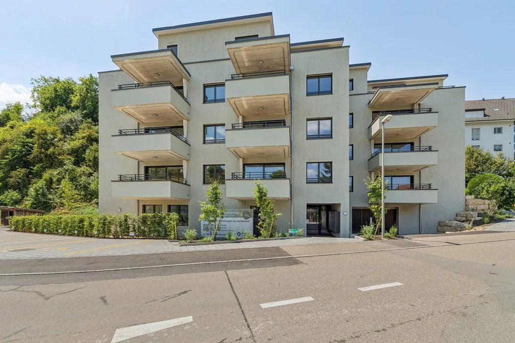 ERSTVERMIETUNG - Wohnen am Burghaldenweg mit eigenem Waschturm