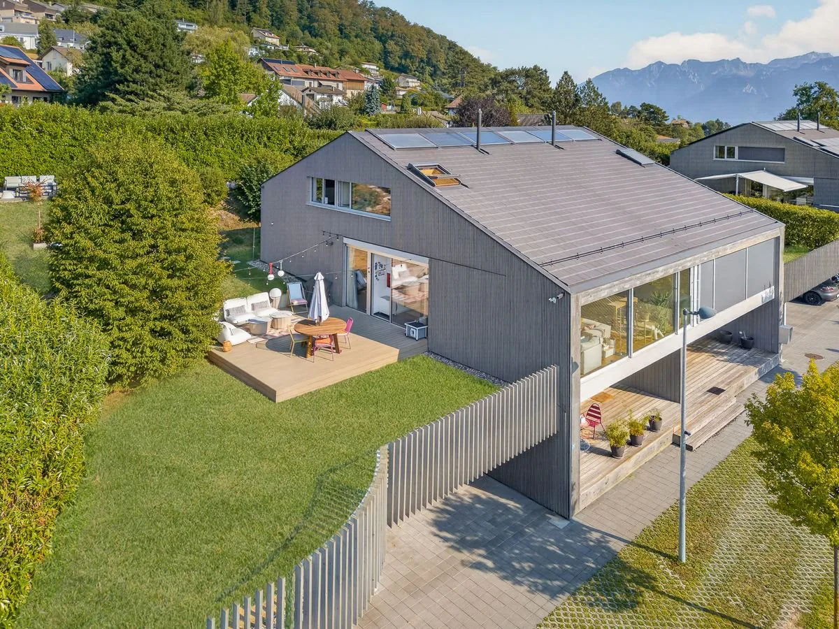 A contemporary gem in Lavaux: spectacular views of the lake and sweet living in everyday life